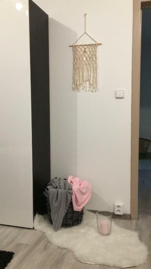 Apartman Levskeho Apartment Praha Bagian luar foto